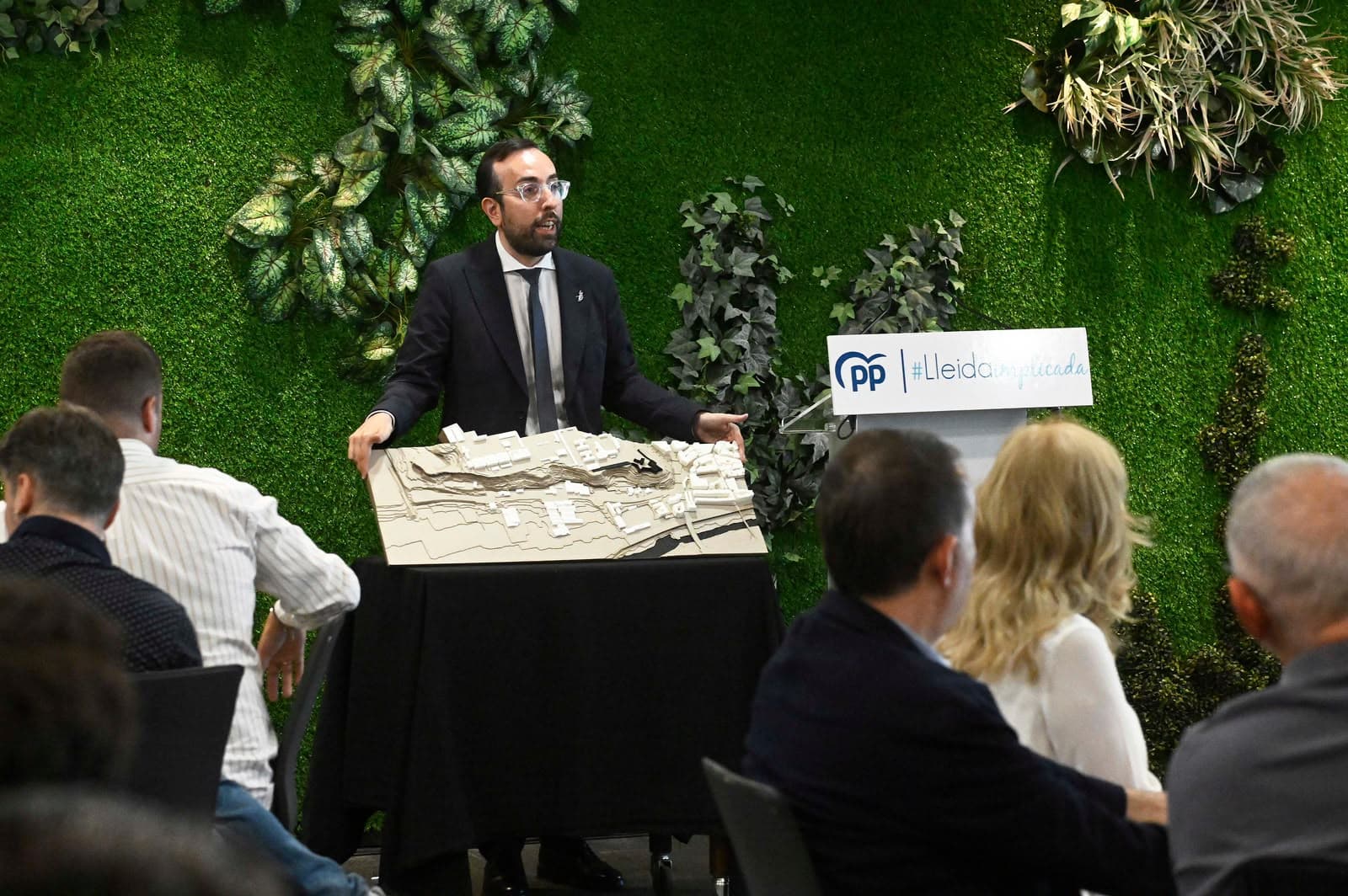 El PP defensa més sòl industrial i una administració "àgil" per impulsar l'economia de Lleida