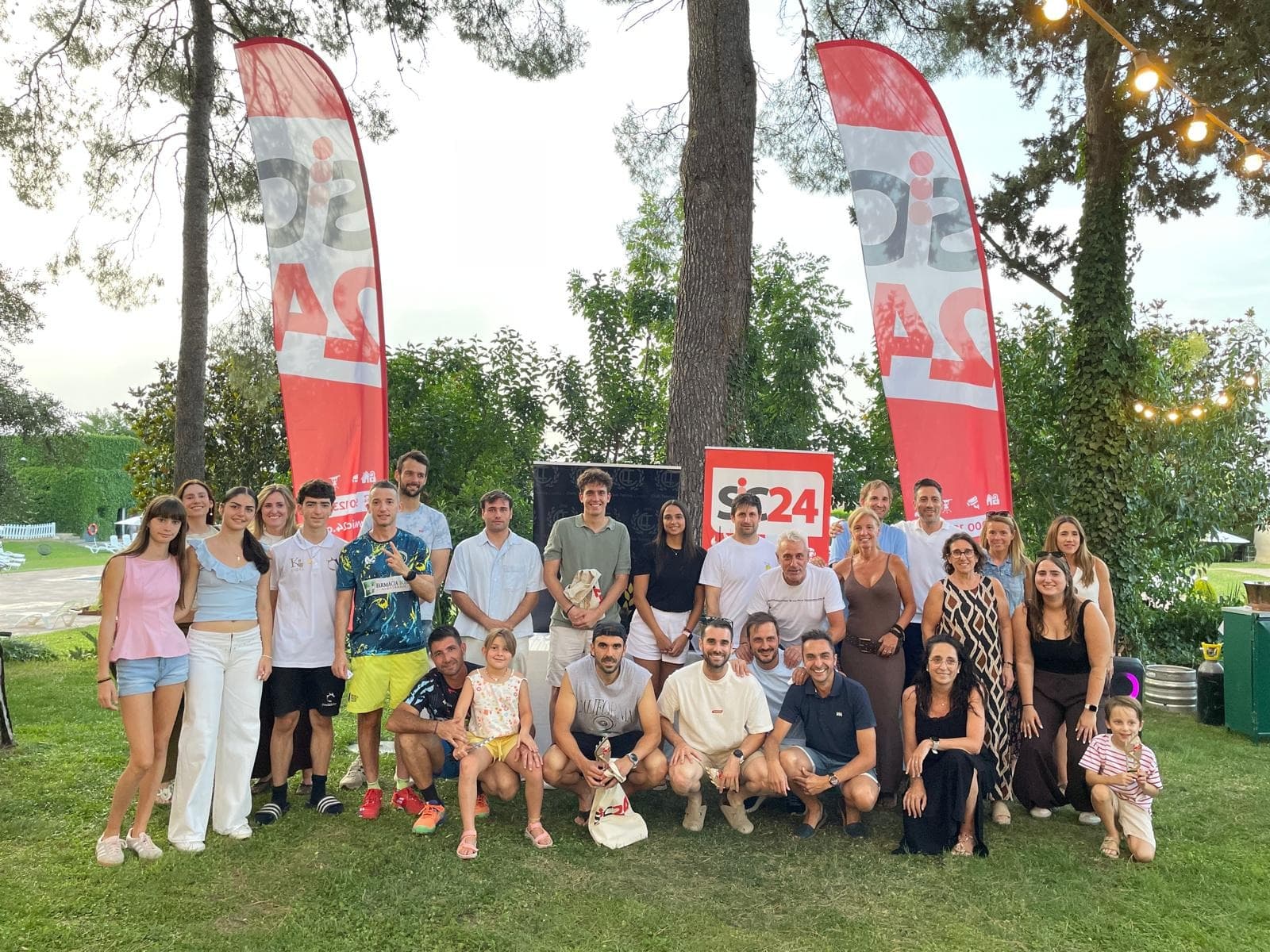 Les parelles Vicente-Latorre i Palau-Vea guanyen el I Open de Pàdel SIC24