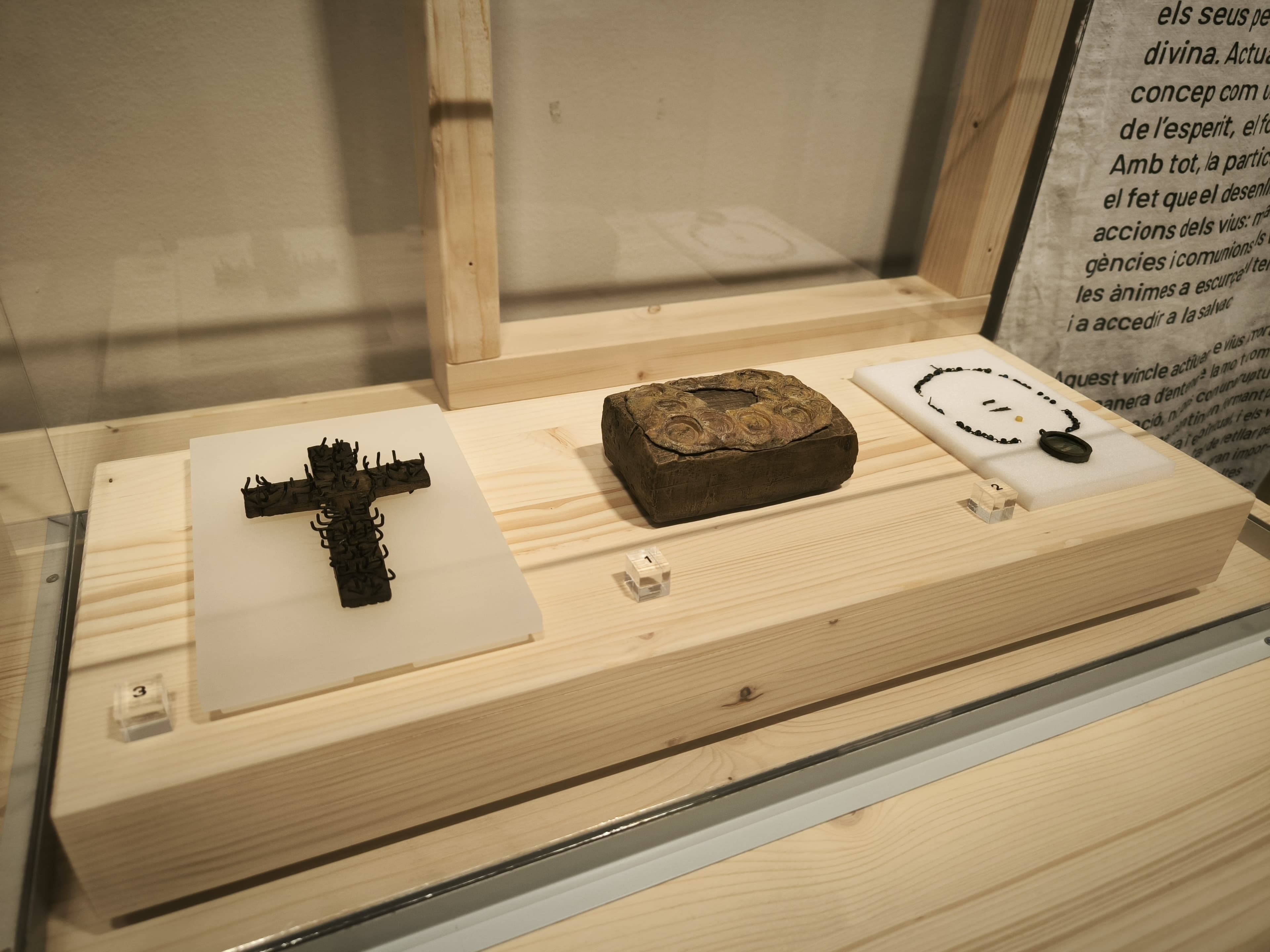 El Museu Hidroelèctric de Capdella inaugura l’exposició temporal ‘Viure la mort’