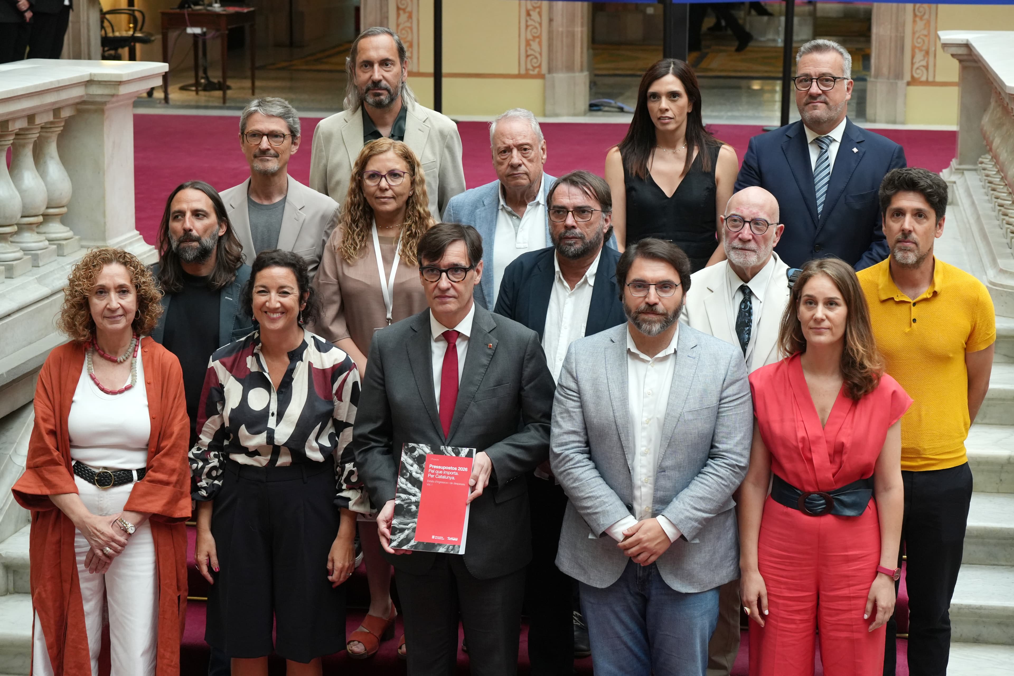 El Parlament aprova els primers pressupostos d'Illa amb el suport de PSC, ERC i Comuns