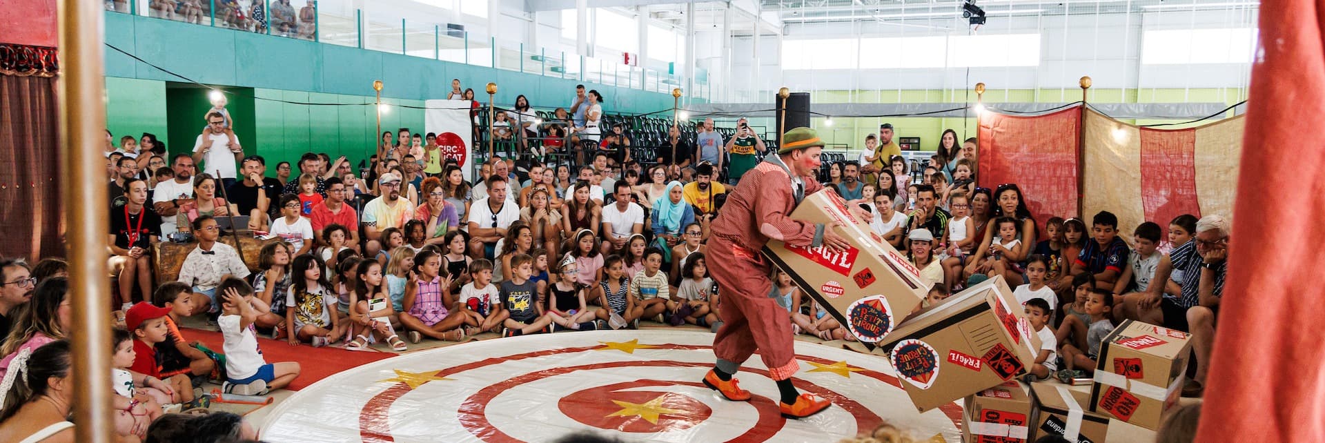 El Circ Picat posa el punt i final a la millor edició de la seva història omplint Alpicat de circ contemporani i arts de carrer