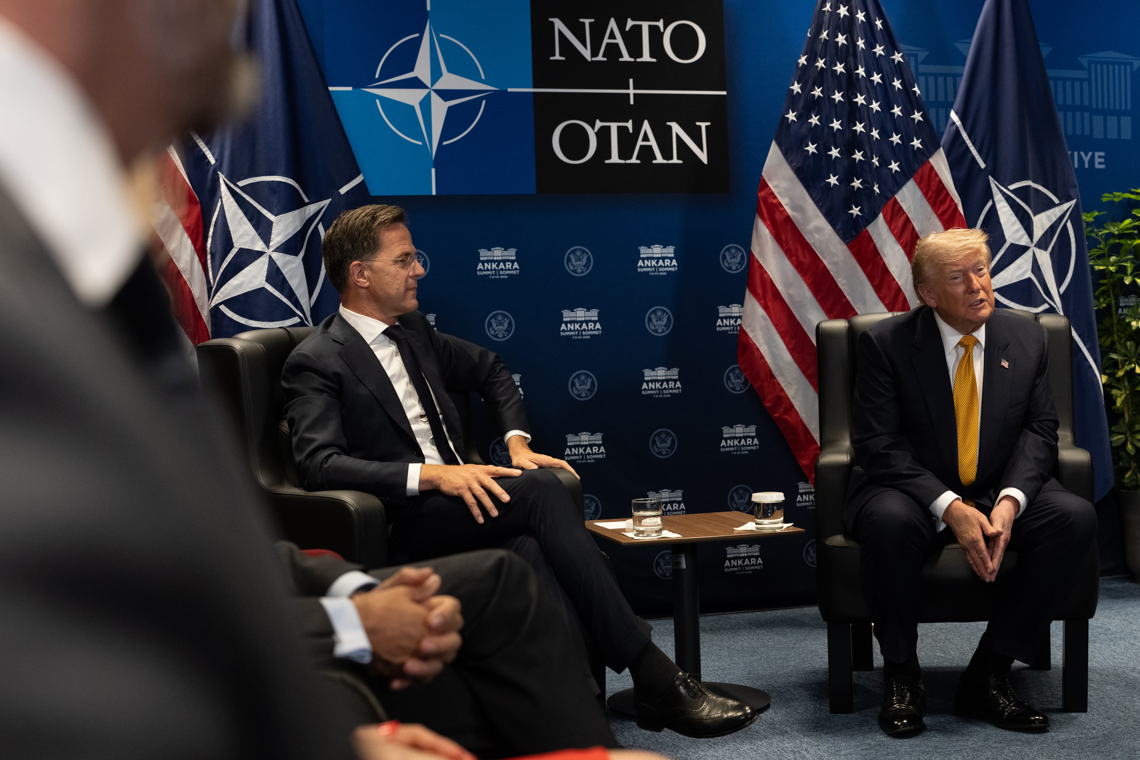 Trump assegura que l'alto el foc "s'ha acabat" després després de bombardejar l'Iran aquesta matinada