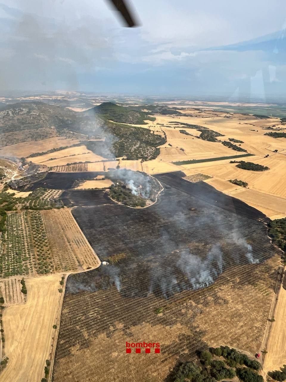 L’incendi d’Algerri crema 26 hectàrees dins l’espai natural de la Serra Llarga