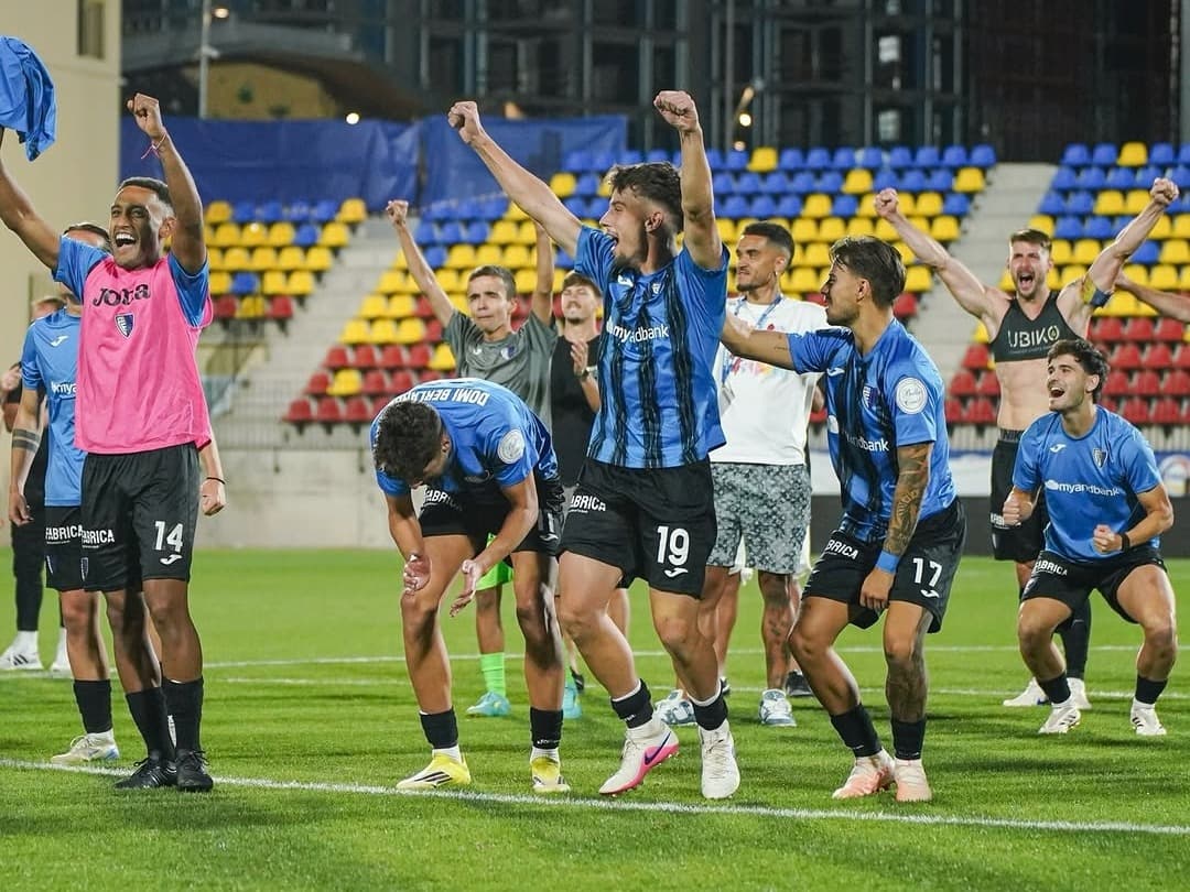 Els lleidatans Felip Ortiz, Lamine Diaby i Álex Sánchez, fan història amb l’Inter Escaldes