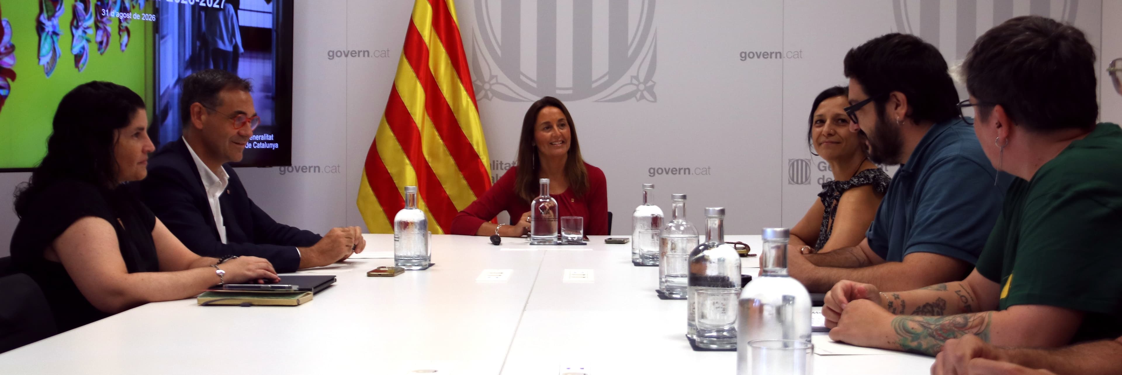 USTEC i CGT mantenen la vaga del 8 de setembre després de reunir-se amb Educació