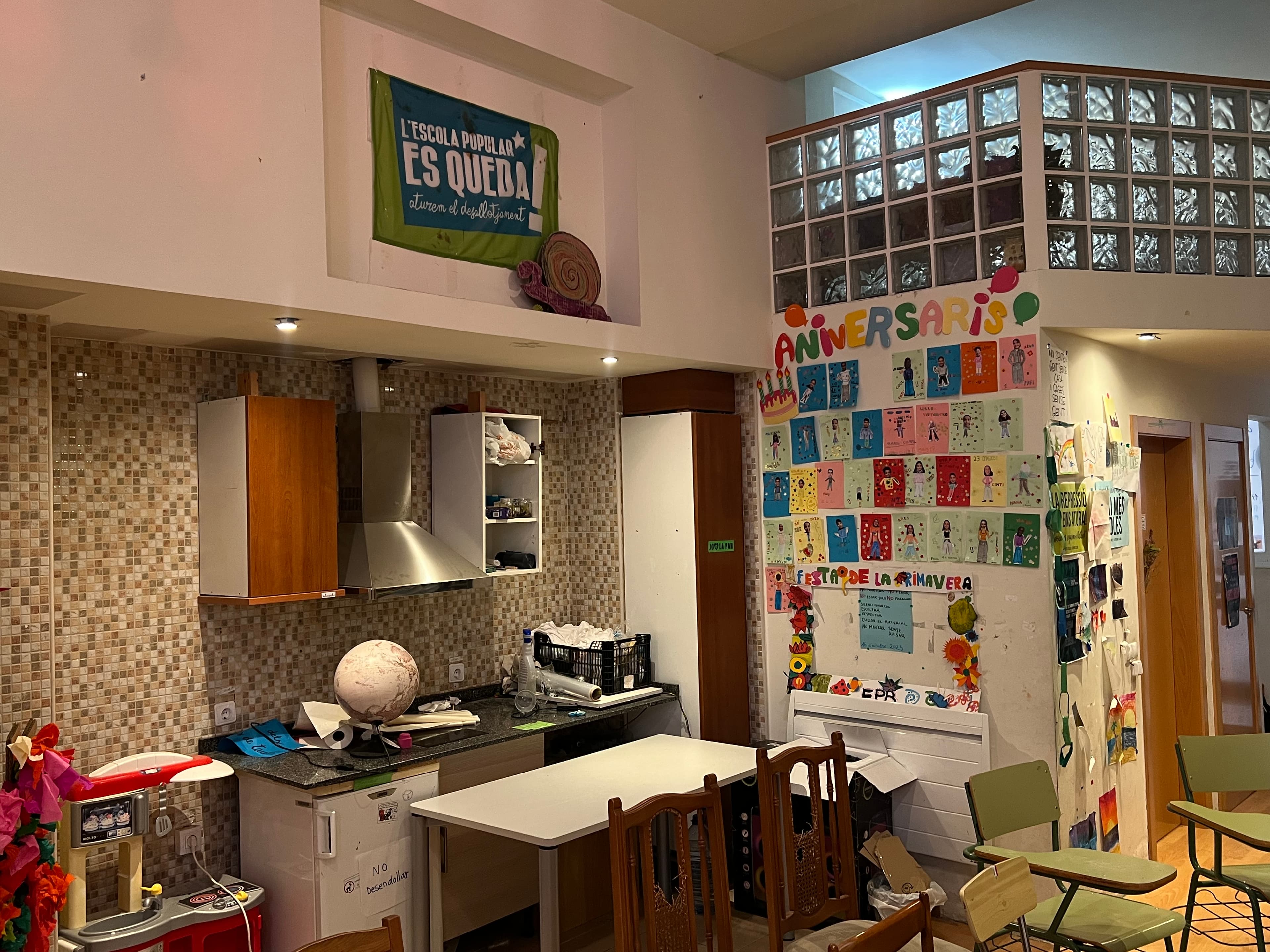 L’Escola Popular de Balàfia es mobilitza per aturar el desallotjament del seu local, on fa sis anys que desenvolupa el projecte