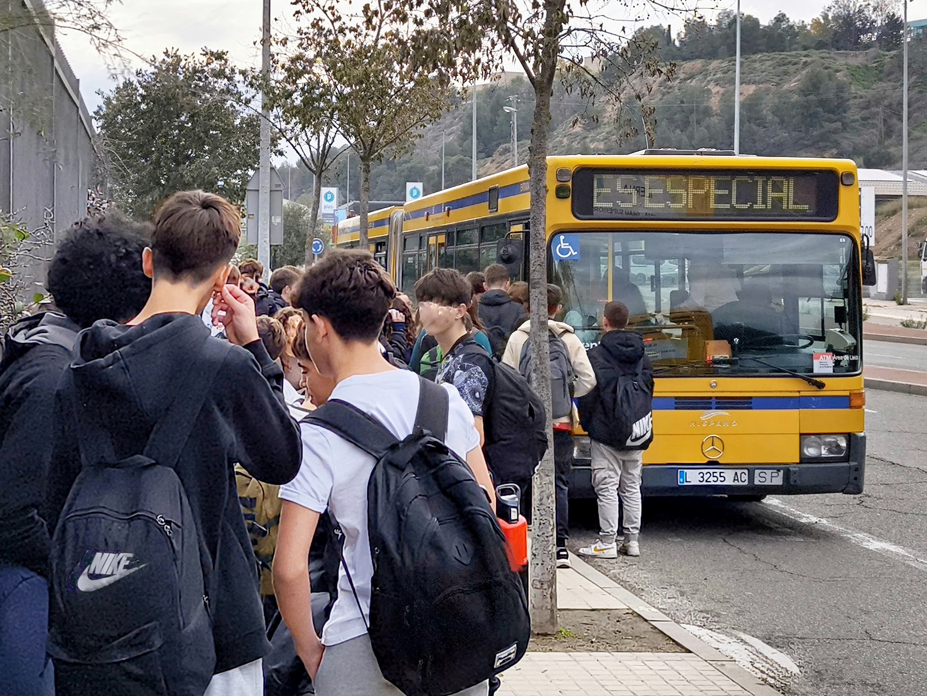 Junts reclama solucions a la Paeria per garantir el bus als estudiants de la Caparrella
