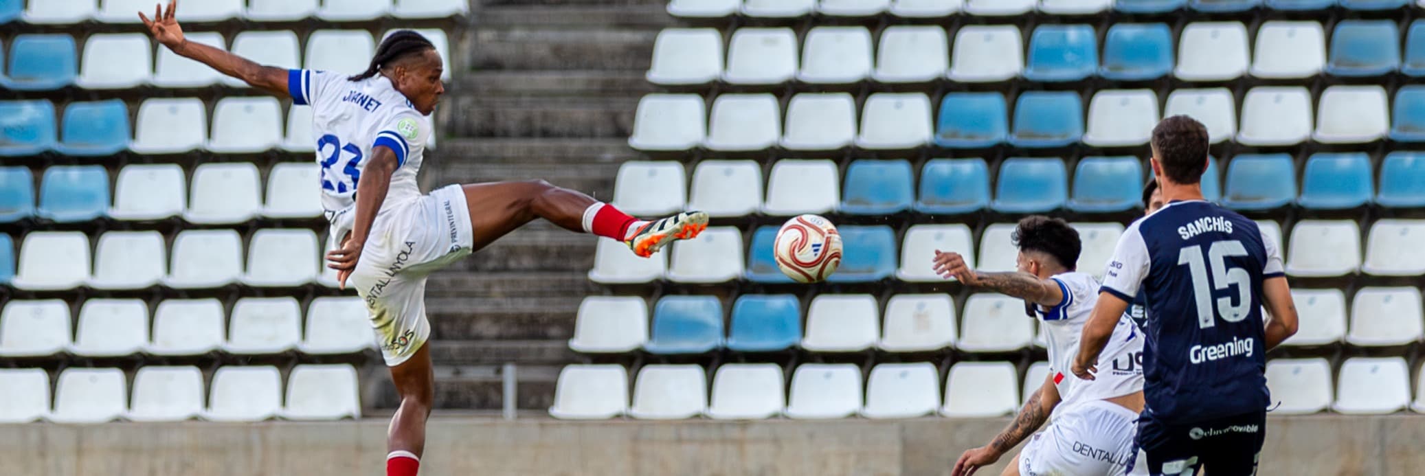L’Atlètic Lleida s’emporta el derbi davant un Mollerussa que s’ha merescut més