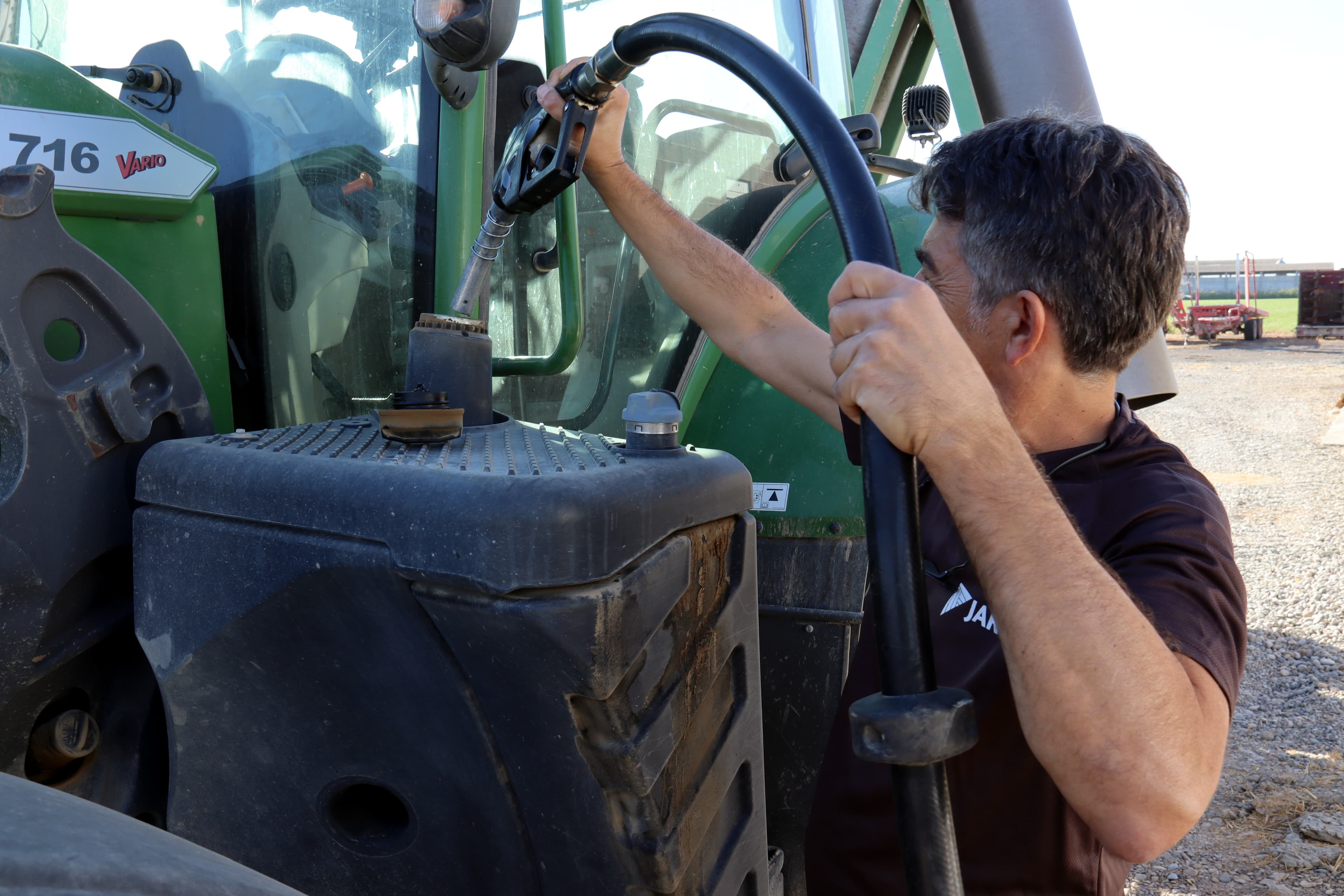 El sector agrícola alerta que el gasoil “s’ha encarit més d’un 62% en només sis mesos”