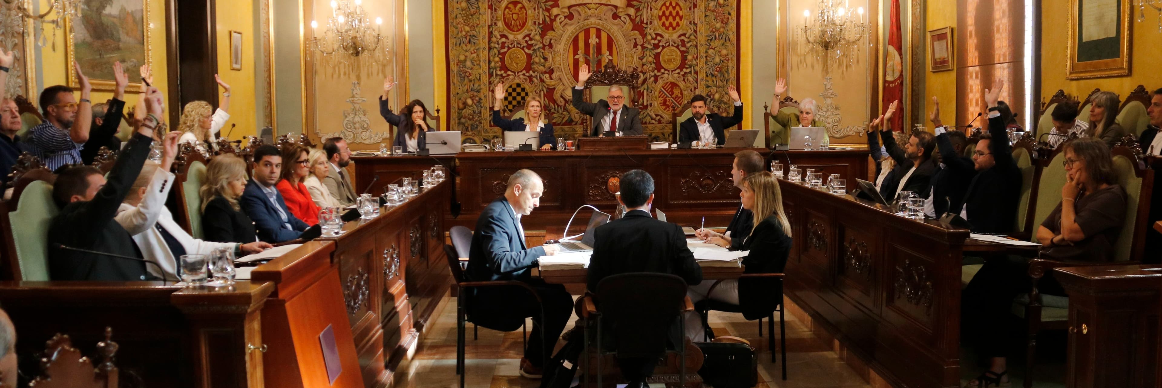 La Peria de Lleida aprova l'Ordenança de Civisme que prohibeix l'ús del burca i el nicab a l'espai públic