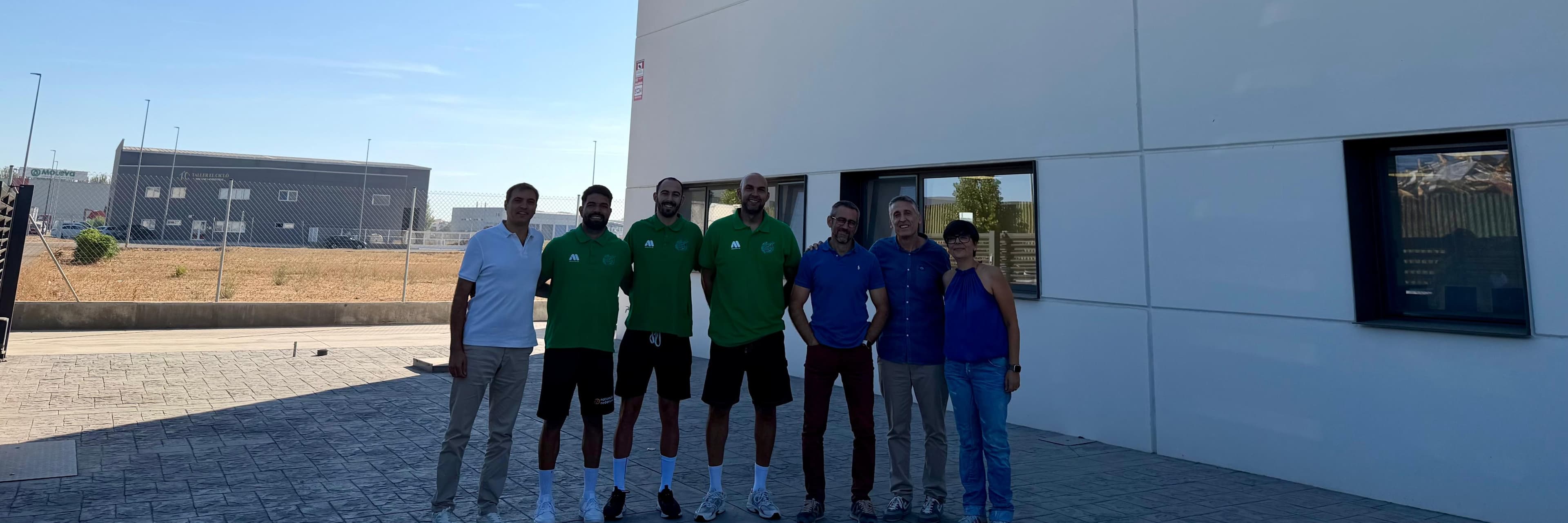 El ‘Voleibolitza’t’ i Sercodaga uneixen forces per portar el voleibol a més escoles de les Terres de Lleida