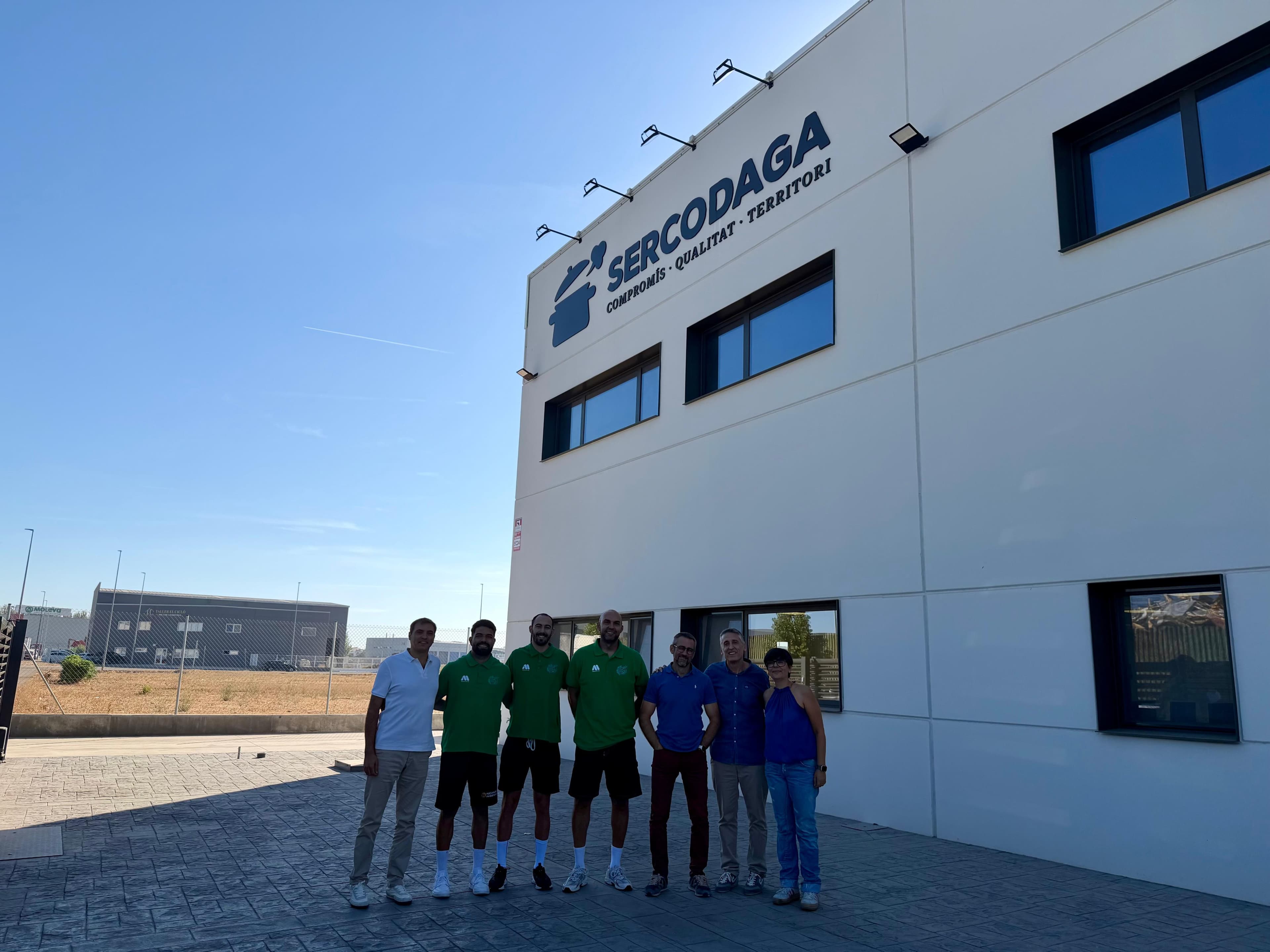 El ‘Voleibolitza’t’ i Sercodaga uneixen forces per portar el voleibol a més escoles de les Terres de Lleida