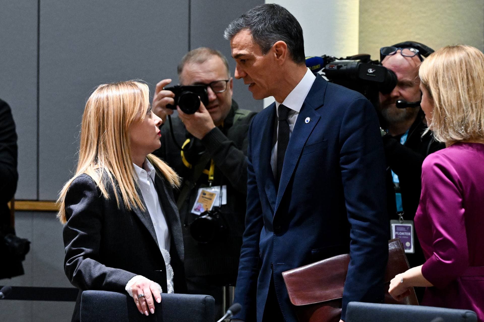 Espanya i Itàlia acorden posar fi als controls fronterers als vols i les connexions marítimes