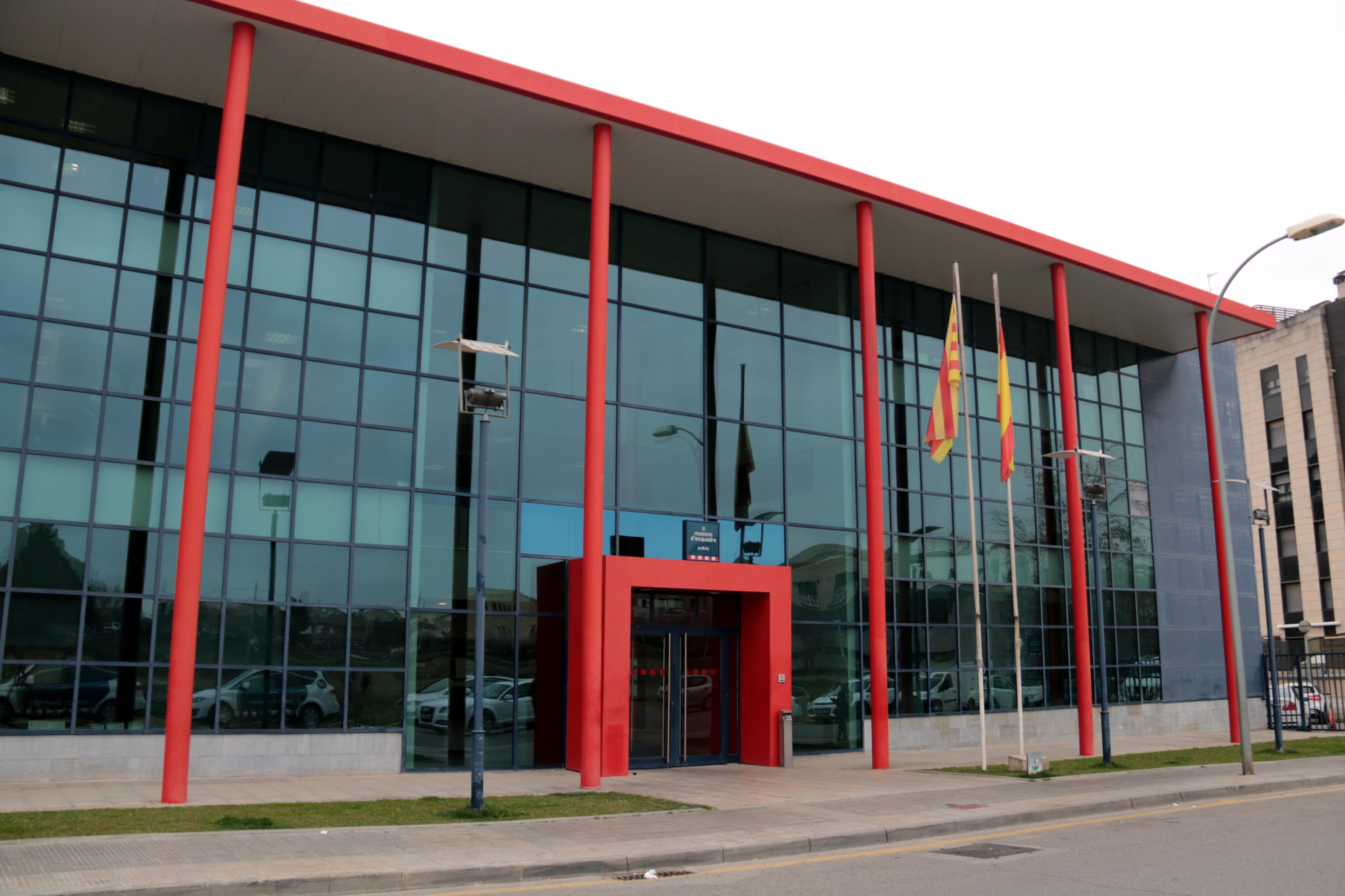 Els Mossos d'Esquadra detenen quatre persones per desordres públics i simulació de delicte a Lleida