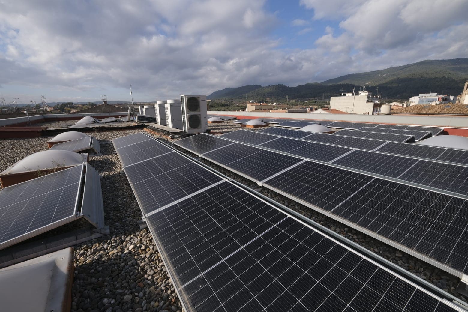 El PLATER assigna a la Noguera més de 2.000 megawatts d’energia solar i 329 d’eòlica