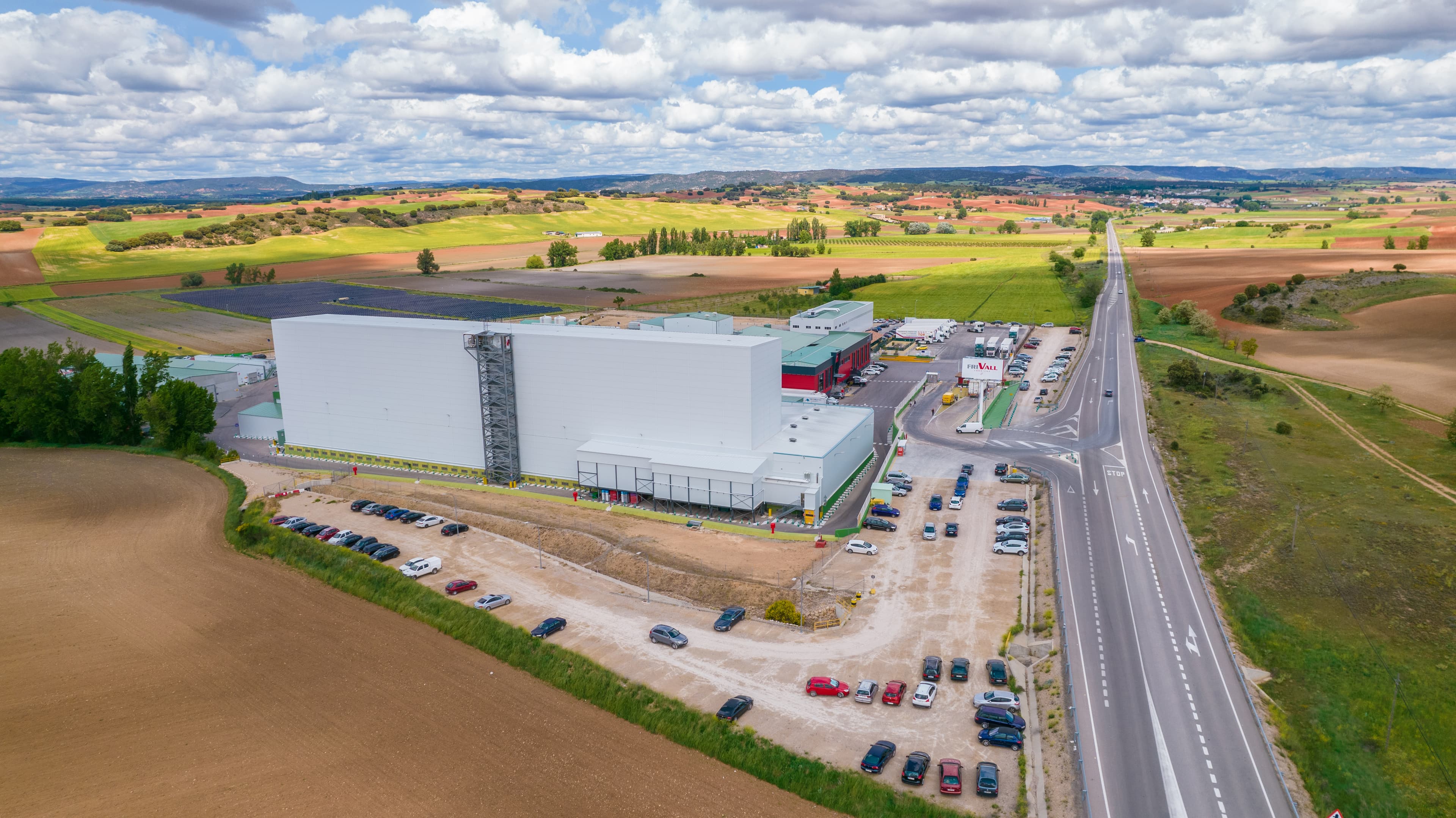 Vall Companys redueix més de la meitat les inversions i rebaixa el dividend per l'impacte de la pesta porcina africana