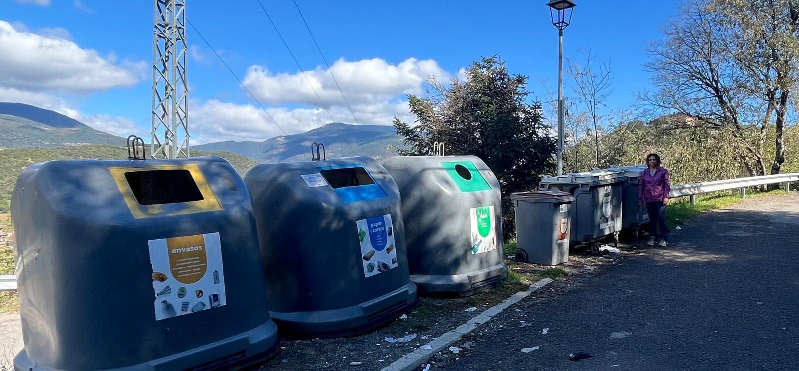 El Comú de Lleida reclama més neteja a les àrees de contenidors de la ciutat