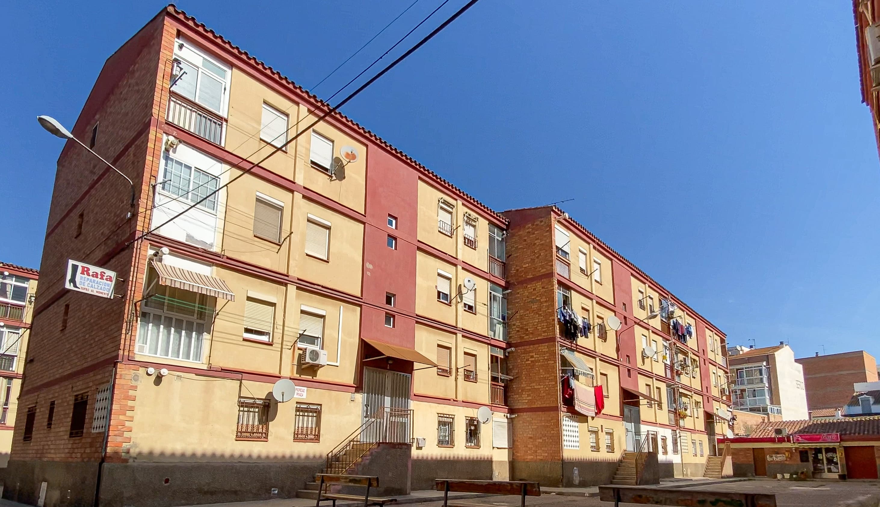 Esquerra proposa que l’EMAU compri pisos a la Mariola per avançar el futur pla de millora urbana