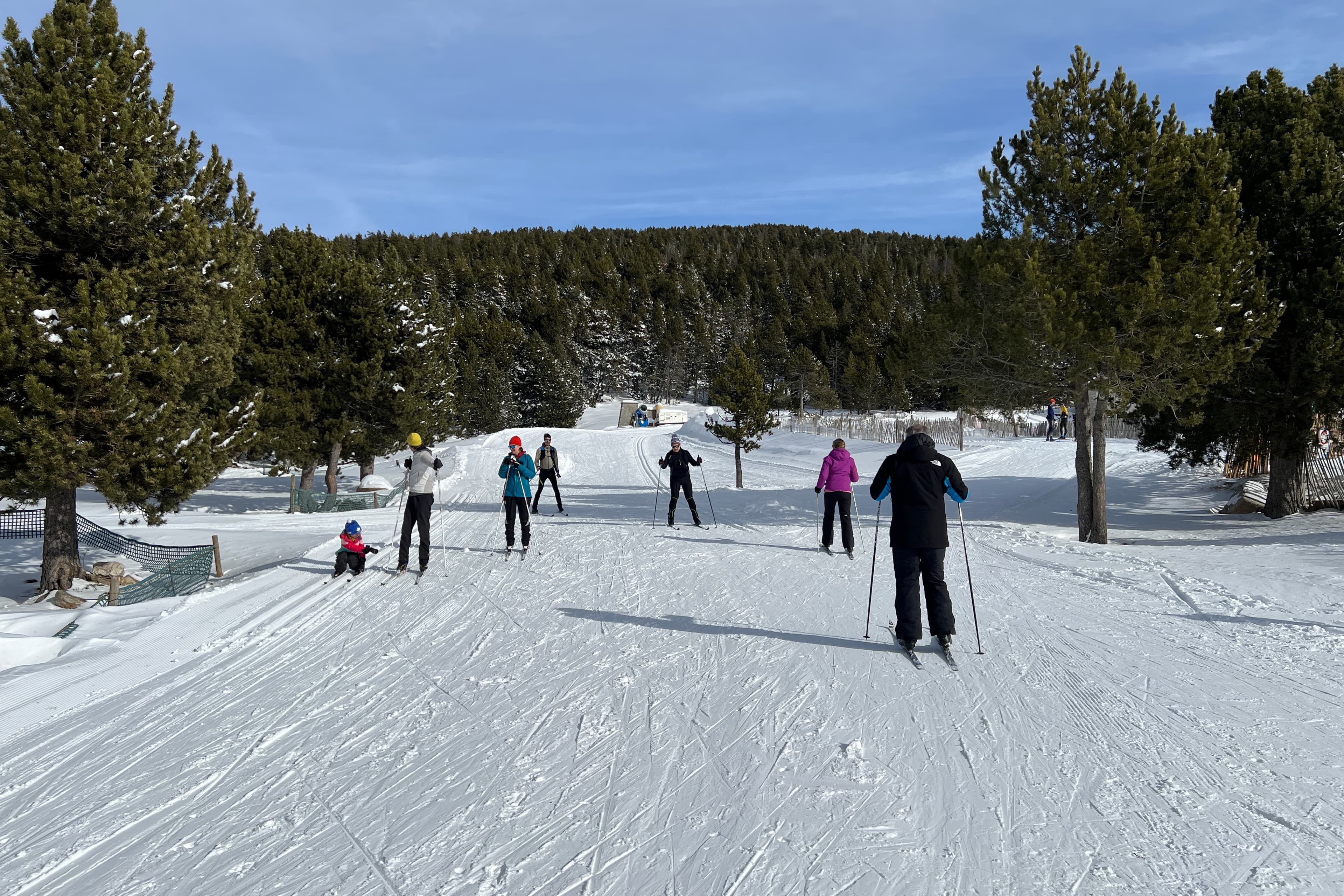 La neu d'aquest dissabte assegura una gran jornada a les estacions d'esquí nòrdic