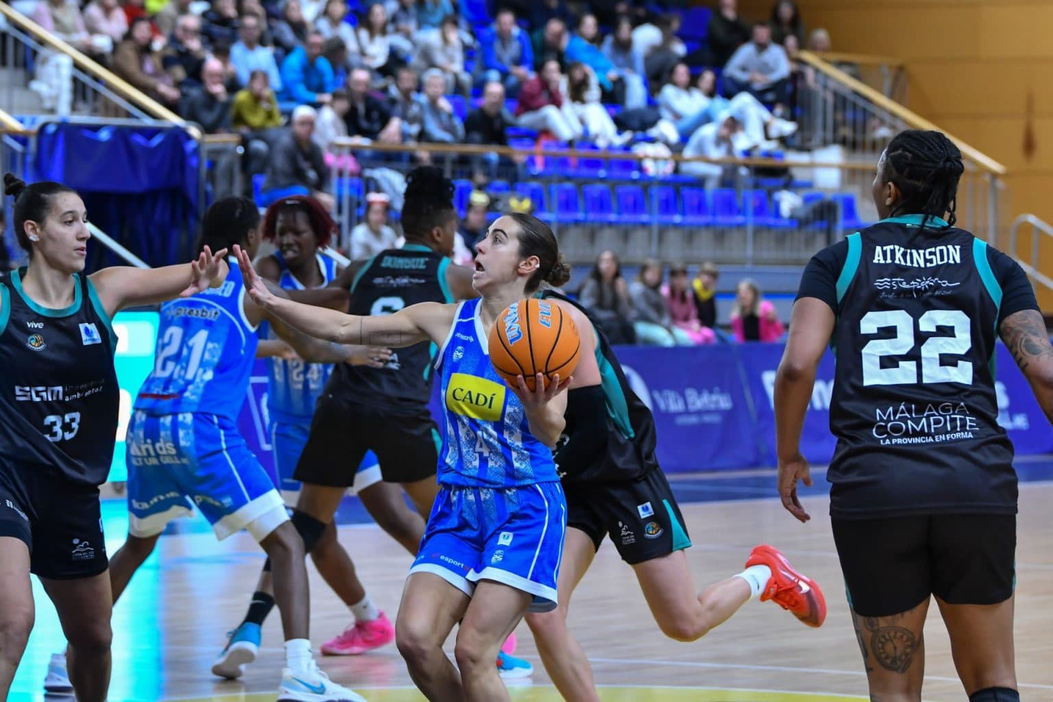 El Cadí la Seu s’emporta una victòria vital contra l’Araski per 71 a 66