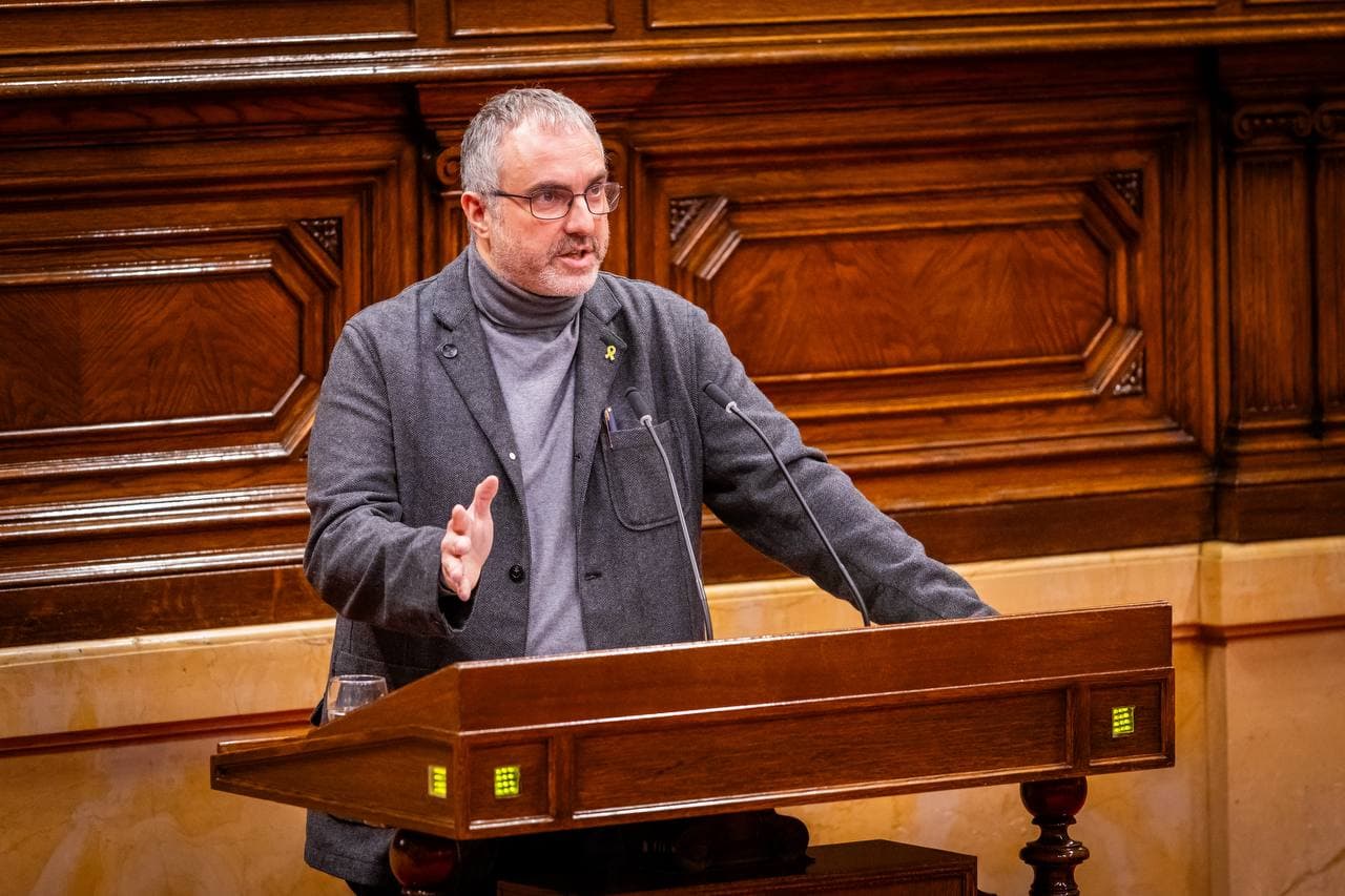 Junts al Parlament demana busos directes entre les universitats i el Pirineu