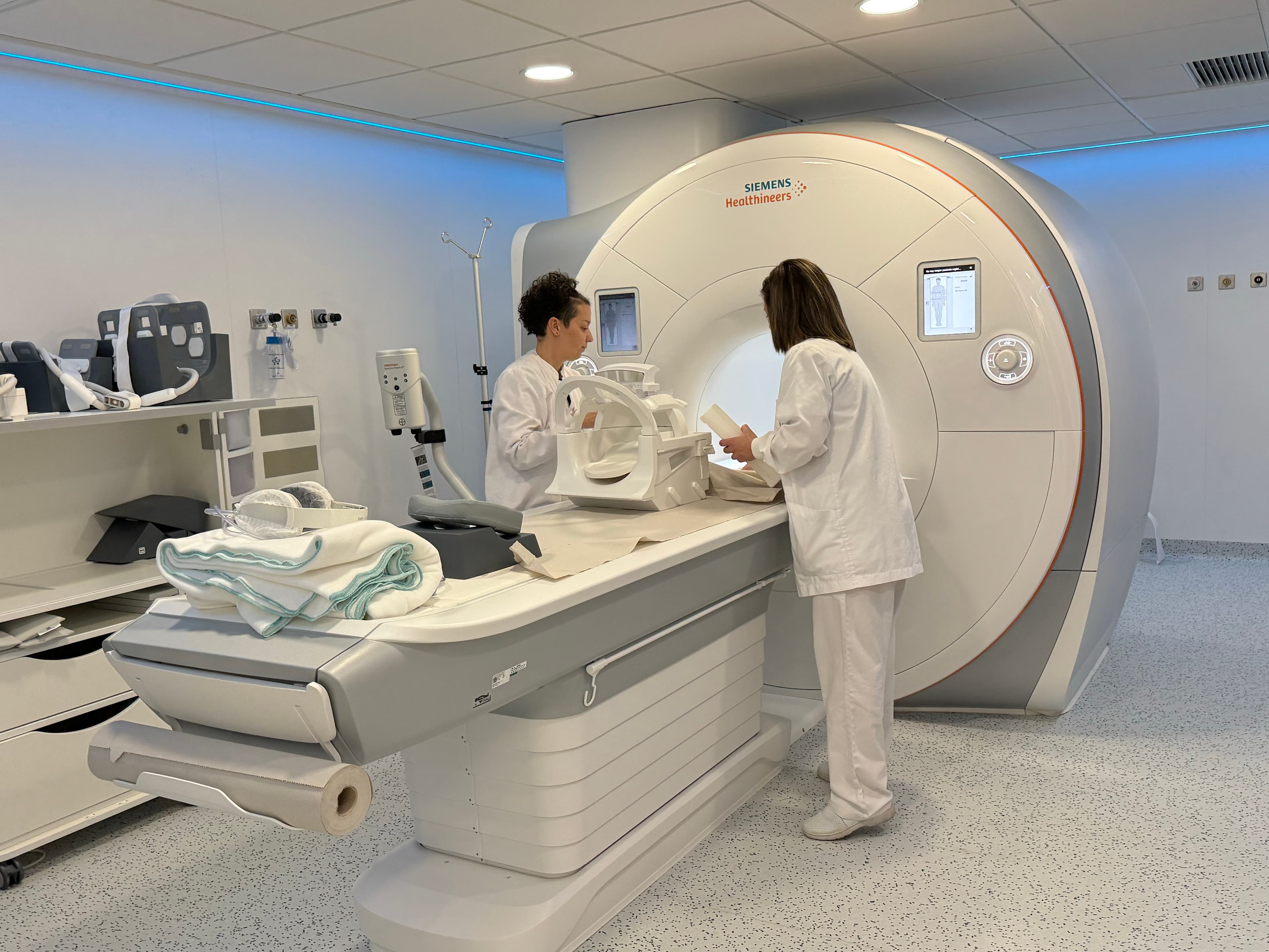 Tremp estrena un equip de ressonància magnètica a l’Hospital Comarcal del Pallars