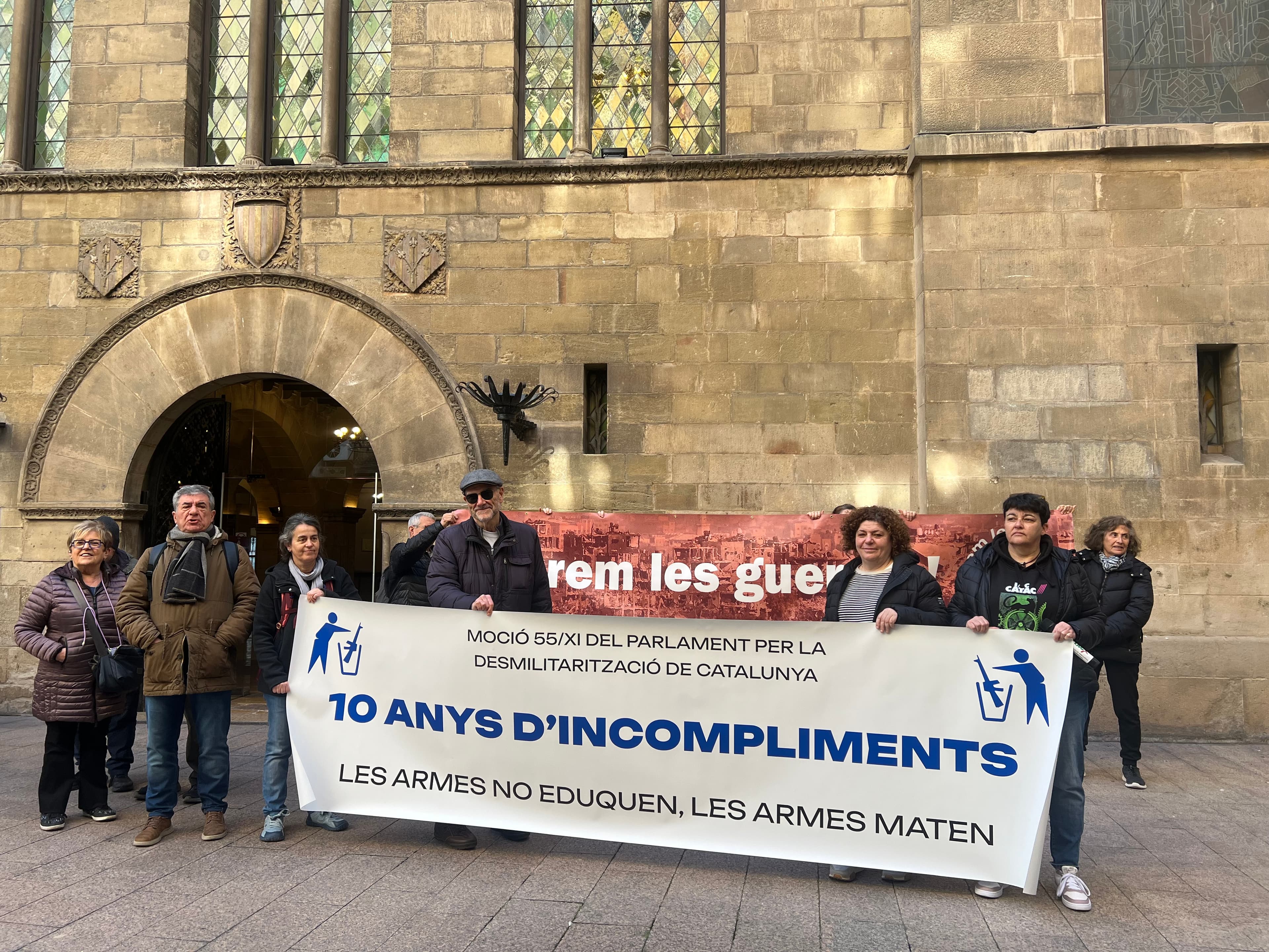 Desmilitaritzem l’Educació denuncia la presència de les Forces Armades al FormaOcupa